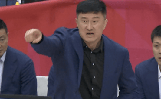 乐鱼体育官方入口-今晚19：35广东对阵北京，我大胆预测广东会小胜，理由有以下5点